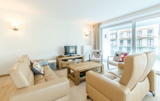 Wanderlust - Photo 2