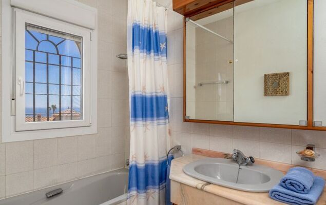 Villa Juna - Photo 17